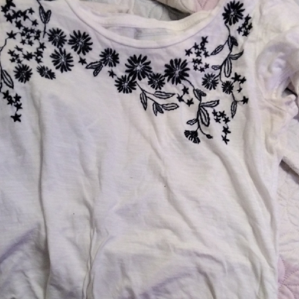 Liz Claiborne White Top with Navy Floral Design